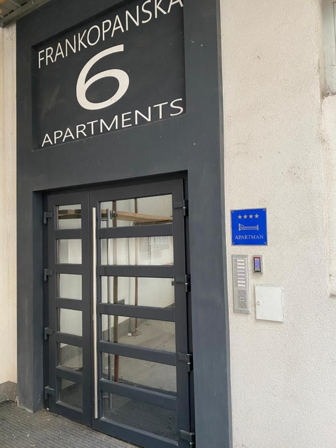 זאגרב Apartment Franky 6 , 1 St Floor מראה חיצוני תמונה
